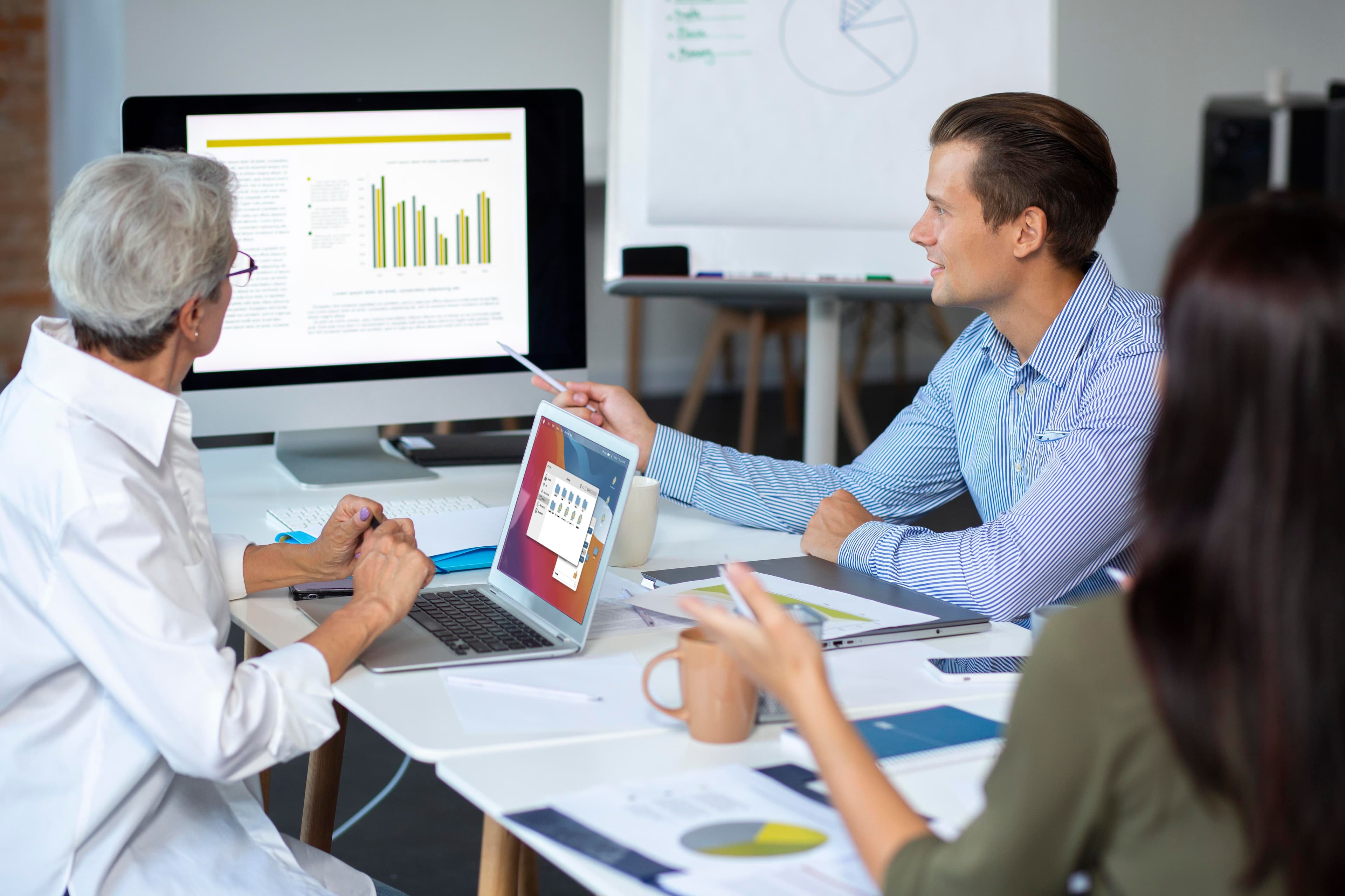 5 Common Data Challenges Faced by Founders and How to Solve Them